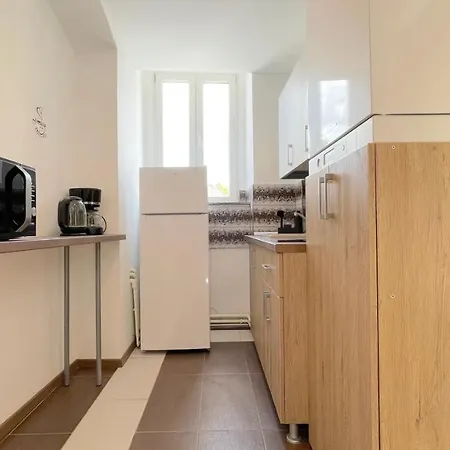 Well Prettyplaces 001 בראשוב