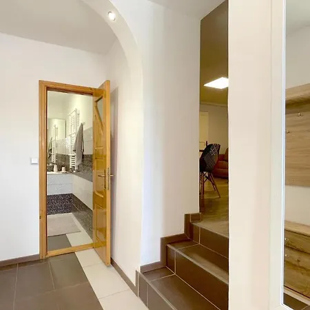 Well Prettyplaces 001 * בראשוב